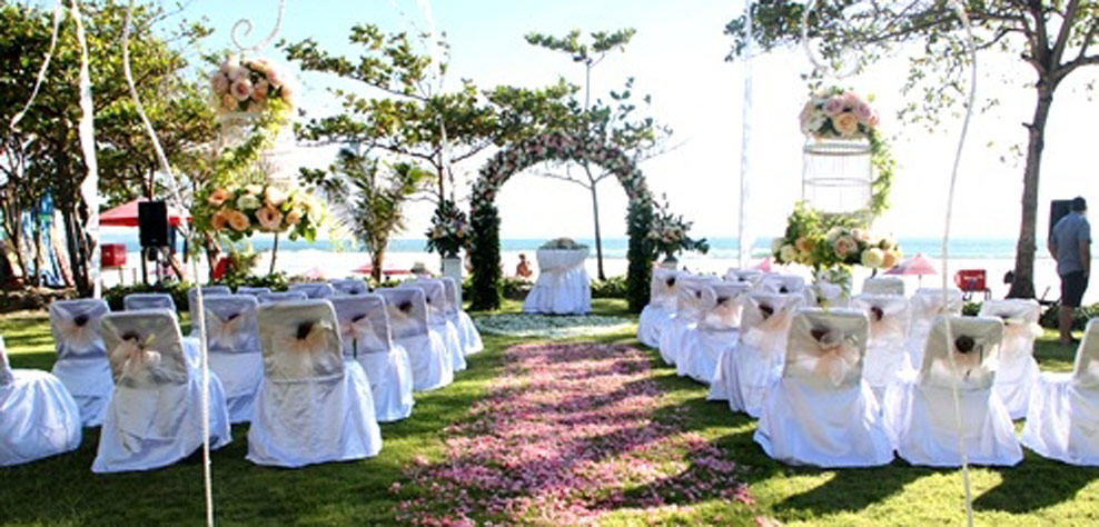 royal beach seminyak wedding venue - happy bali wedding