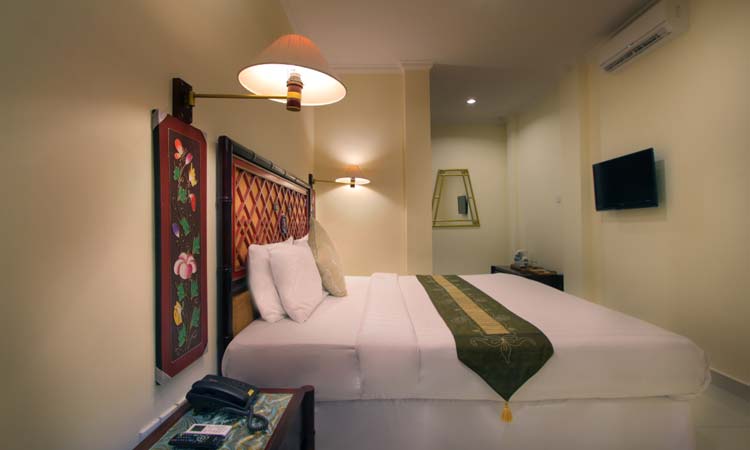 deluxe room - the bali channel