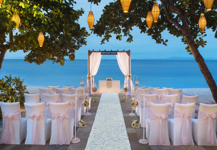 the laguna bali resort - beach front wedding venue