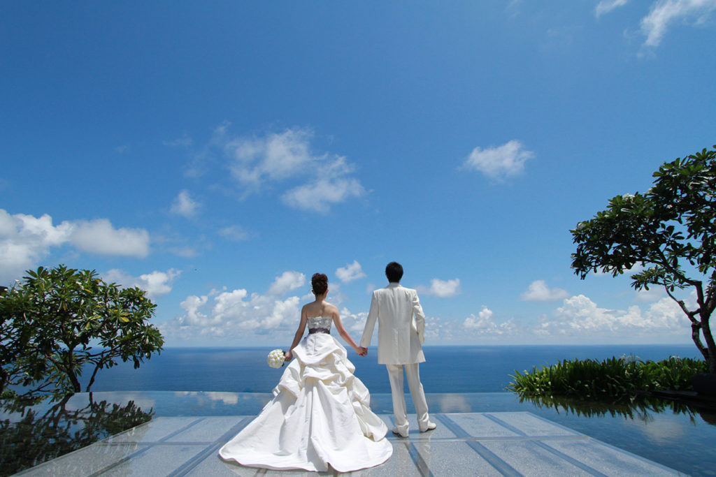 bulgari resort bali floating altar 