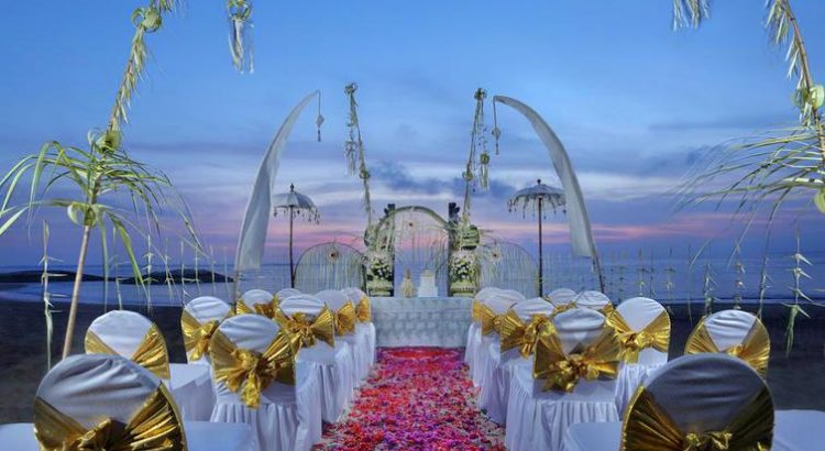 beach front wedding at bali dynasty