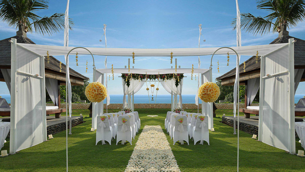 wedding garden at bali niksoma legian