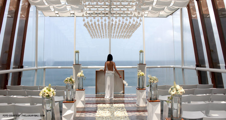 anantara uluwatu bali resort wedding chapel