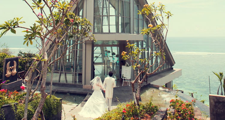 samabe bali resort wedding chapel