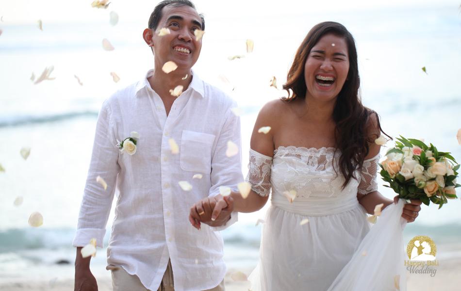 bali wedding at balangan beach