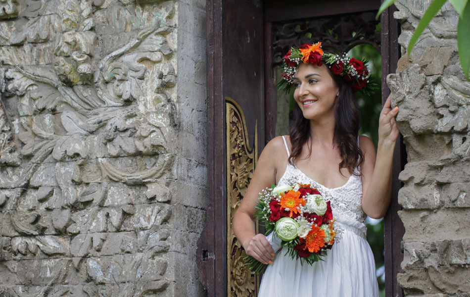 bali wedding hair do